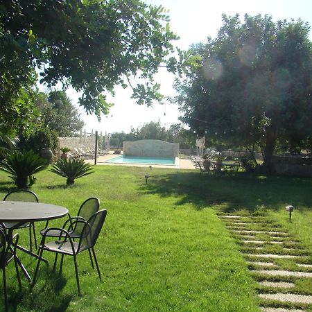 Masseria Ciancio Casa Serrafiori Luaran gambar