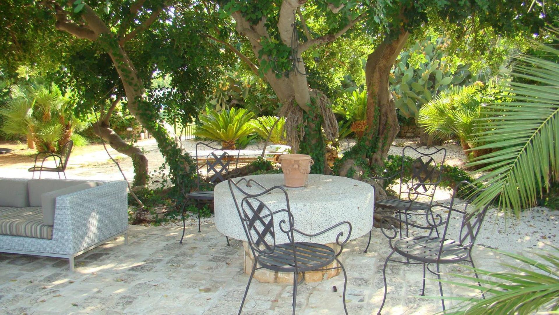 Masseria Ciancio Casa Serrafiori Luaran gambar