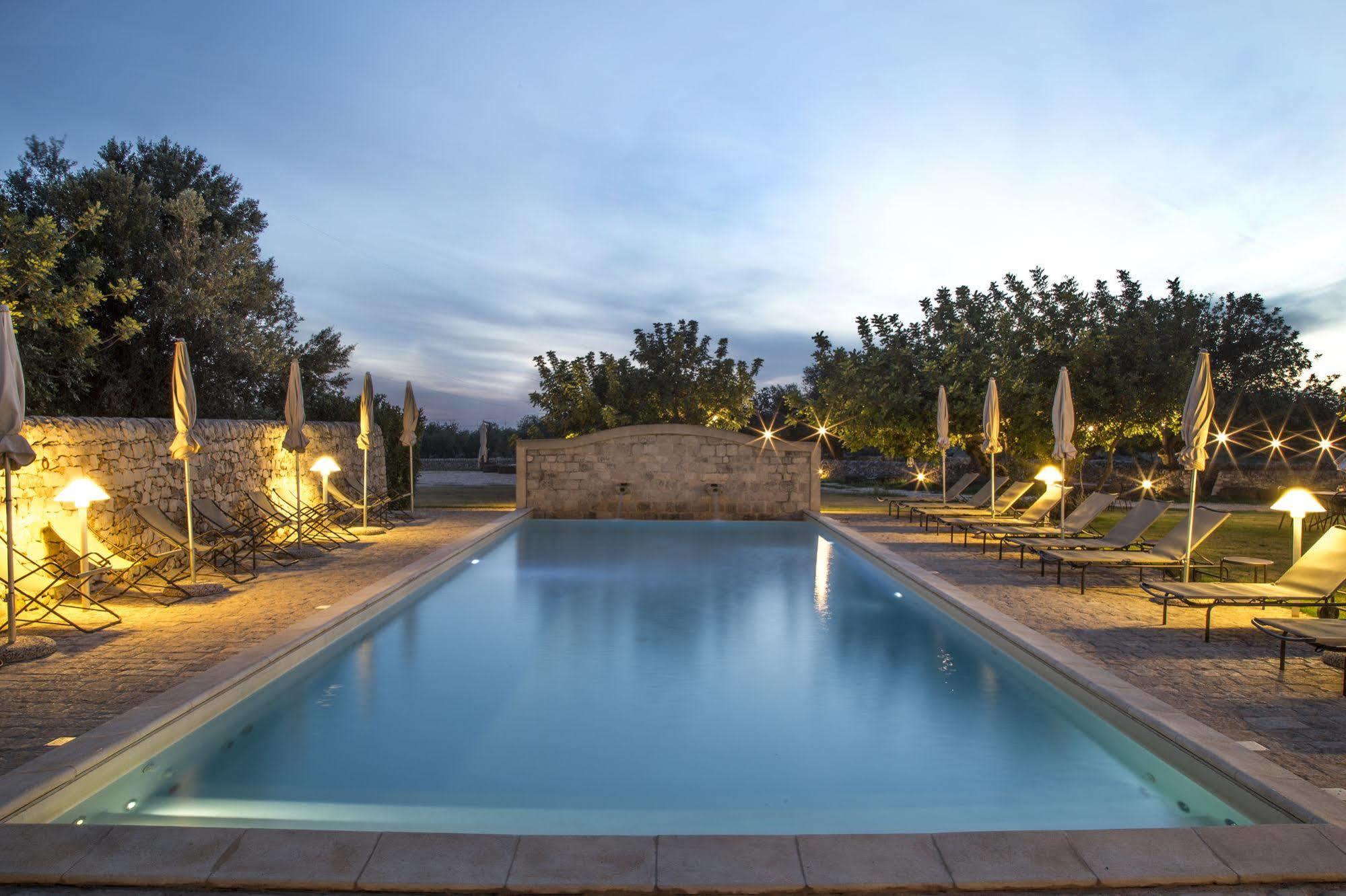Masseria Ciancio Casa Serrafiori Luaran gambar